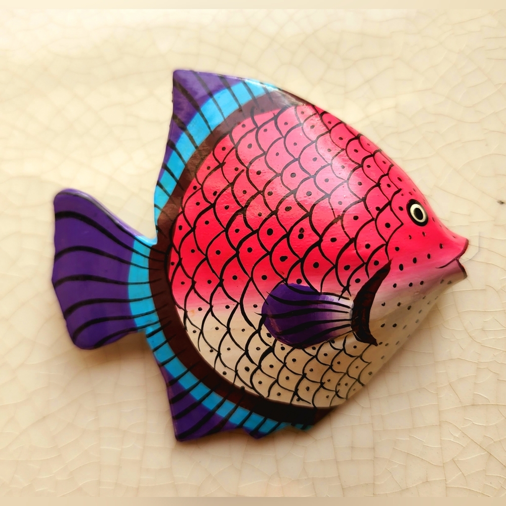 Large campy pink blue and purple tropical fish brooch with a cute face #fishart